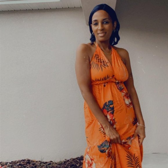 Lola Printed Maxi Dress - Picture 3 of 4